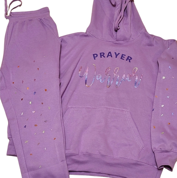 Sweatsuit - Picture 2 of 3